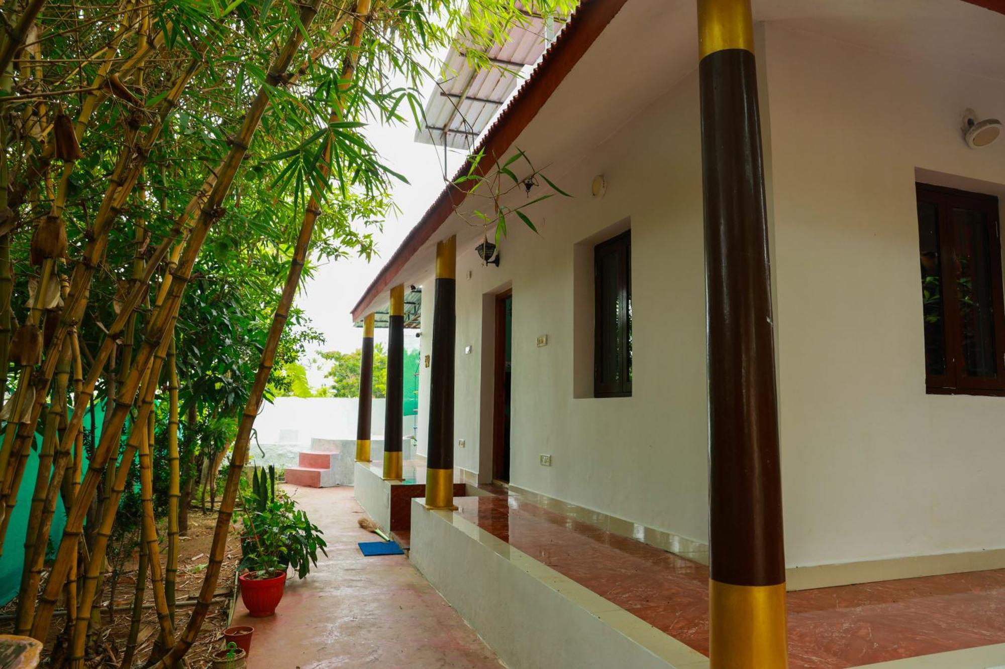 מהבליפורם Mahabs Homestay Villa מראה חיצוני תמונה